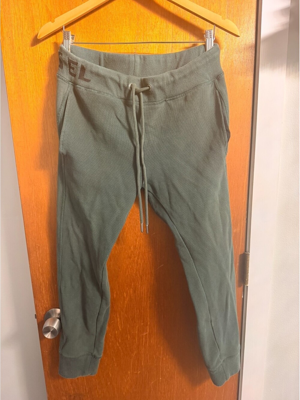 DIESEL Sweatpants Jogger Pants 00SPSZ 0KASH P-TAJO-J Scratch Logo Green Sz Med